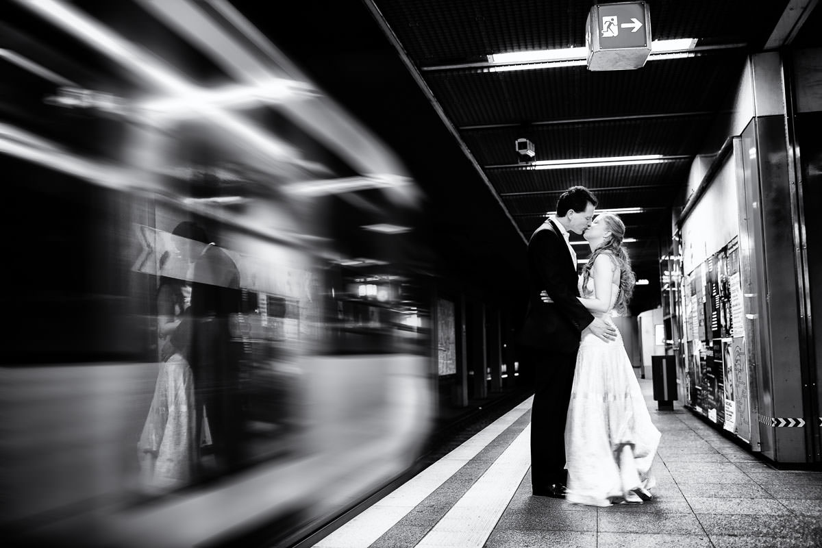 After Wedding Shooting Frankfurt U-Bahn 