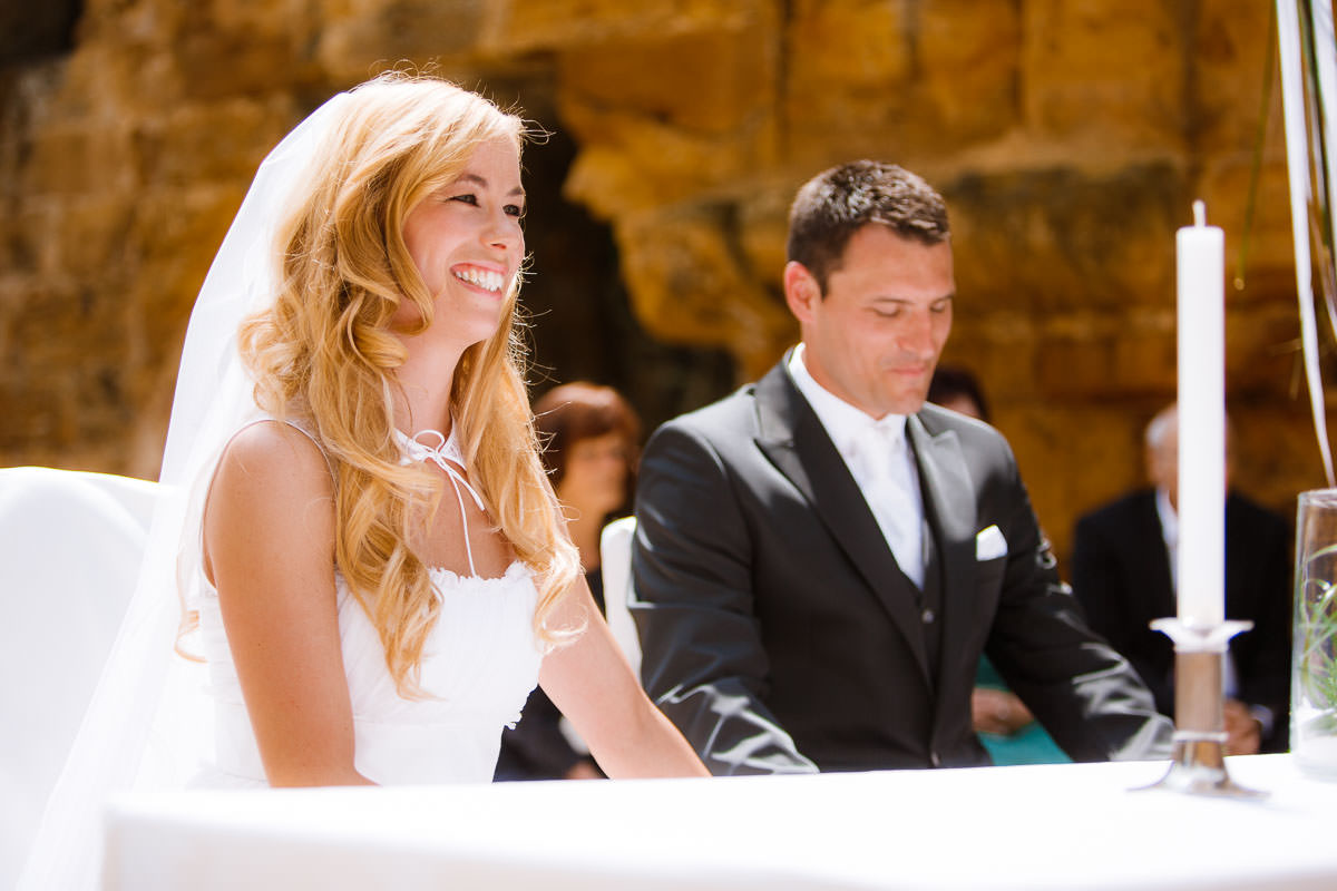 Trauung im Burghof der Burg Staufeneck