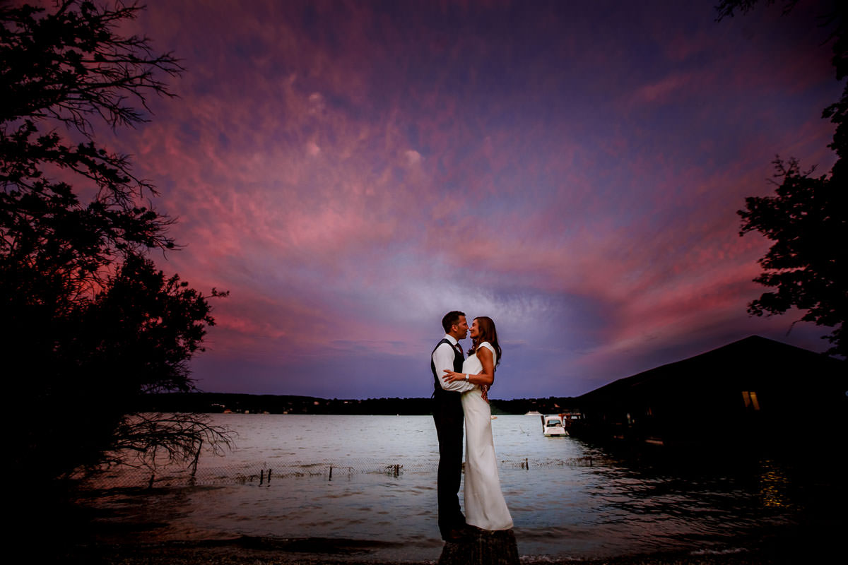Hochzeitsfoto bei Sonnenuntergang La Villa Starnberger See