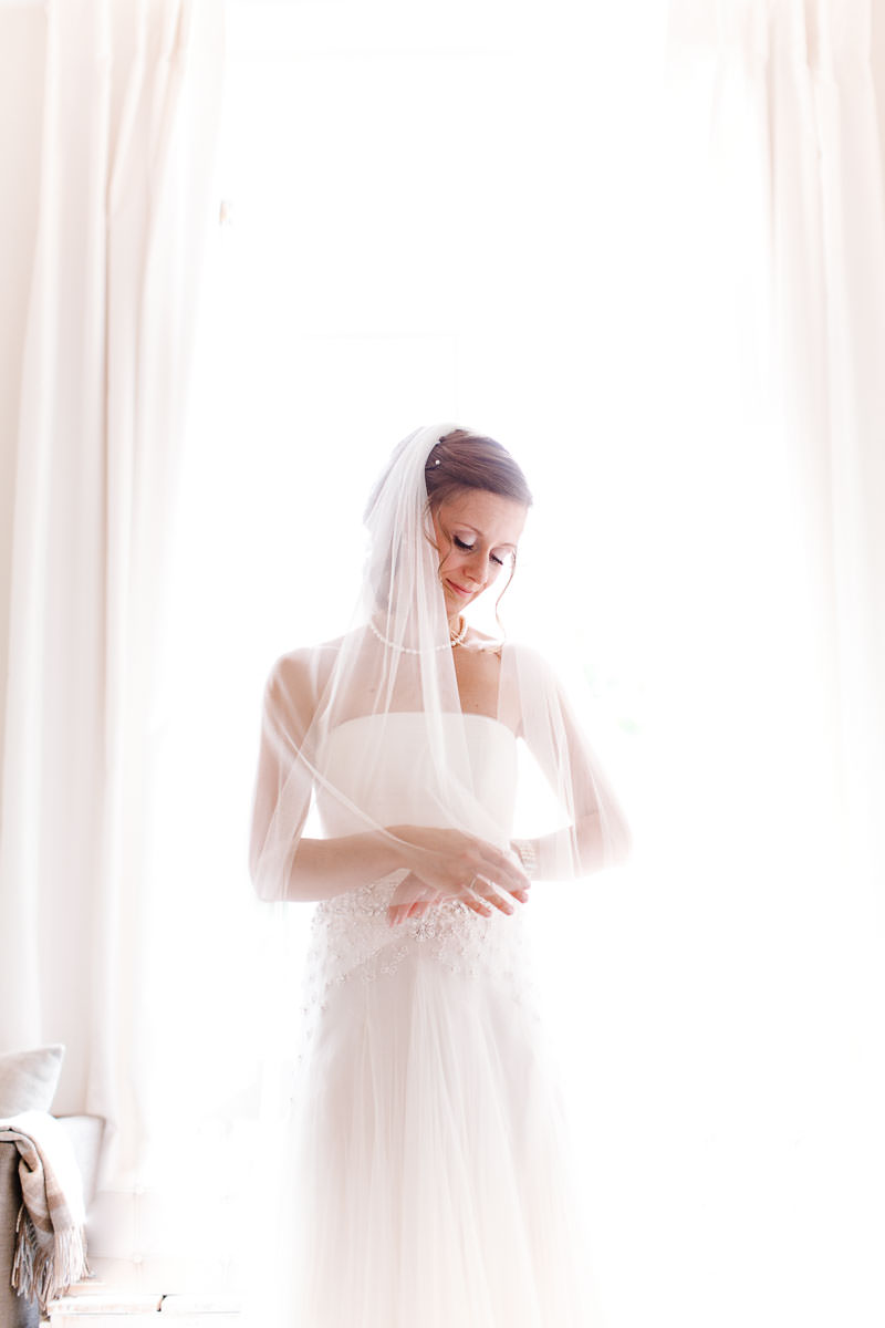 Hochzeitsfoto Braut Hochzeit Villa im Tal