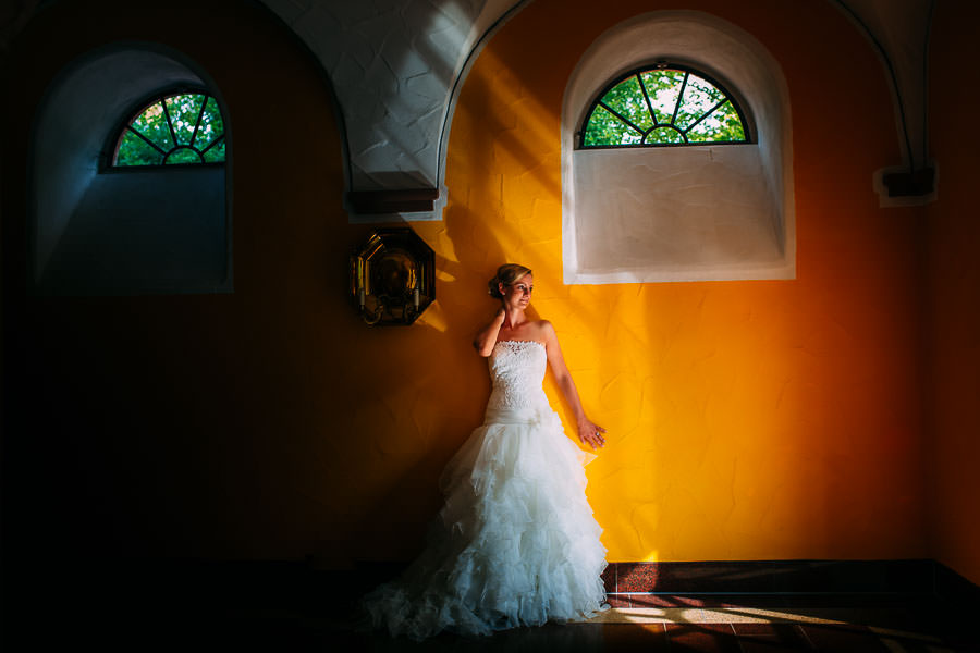 Brautfoto in Wörth am Main im Hofgut von Hünersdorff