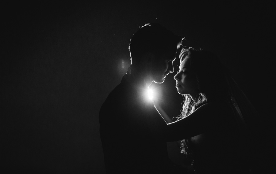 Hochzeitsfotograf Seehotel Niedernberg Portrait bei Nacht