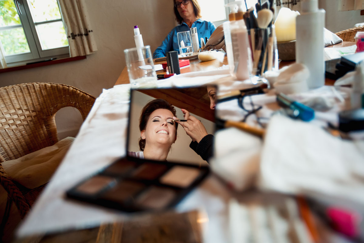 Hochzeitsreportage Maisenburg Brautvorbereitungen