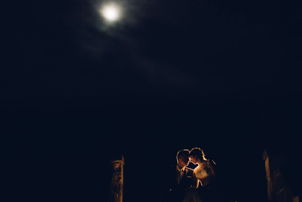 Hochzeitsbilder bei Nacht im Schloss Wackerbarth