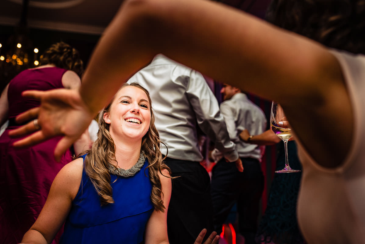 Hochzeitsfeier Gräflicher Park Bad Driburg tanzende Gäste