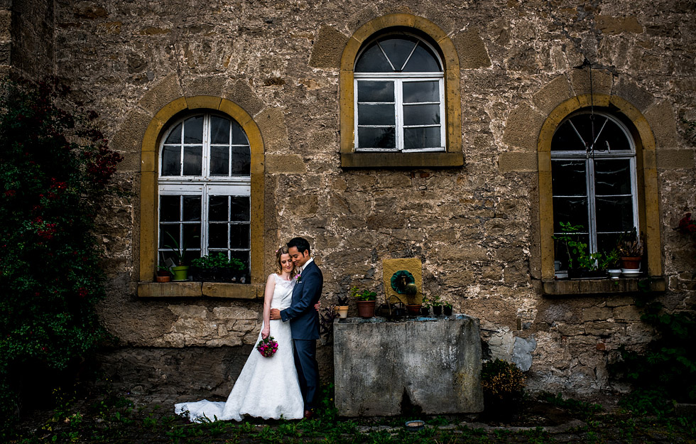 Hochzeitsfotograf Schloss Heinsheim Portraitbilder Brautpaar