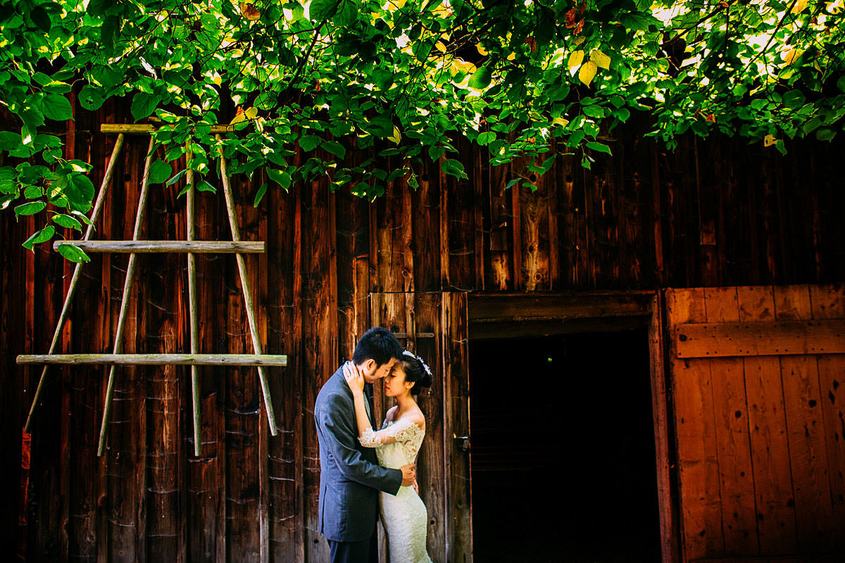 Hochzeitspaar bei einer Asiatischen Hochzeit