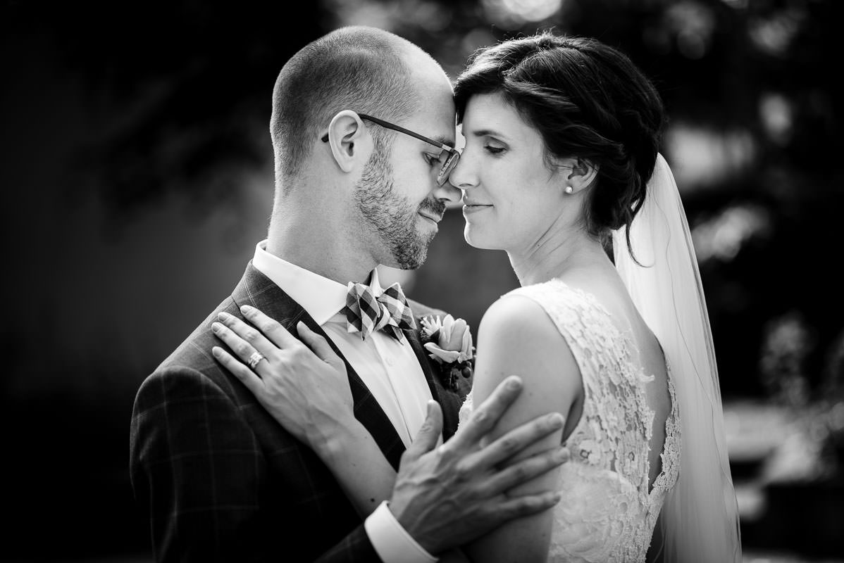 Hochzeitsbild im Weingut von Winning