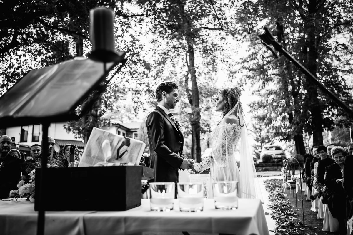 Hochzeit Burg Schwarzenstein freie Trauung Ringwechsel