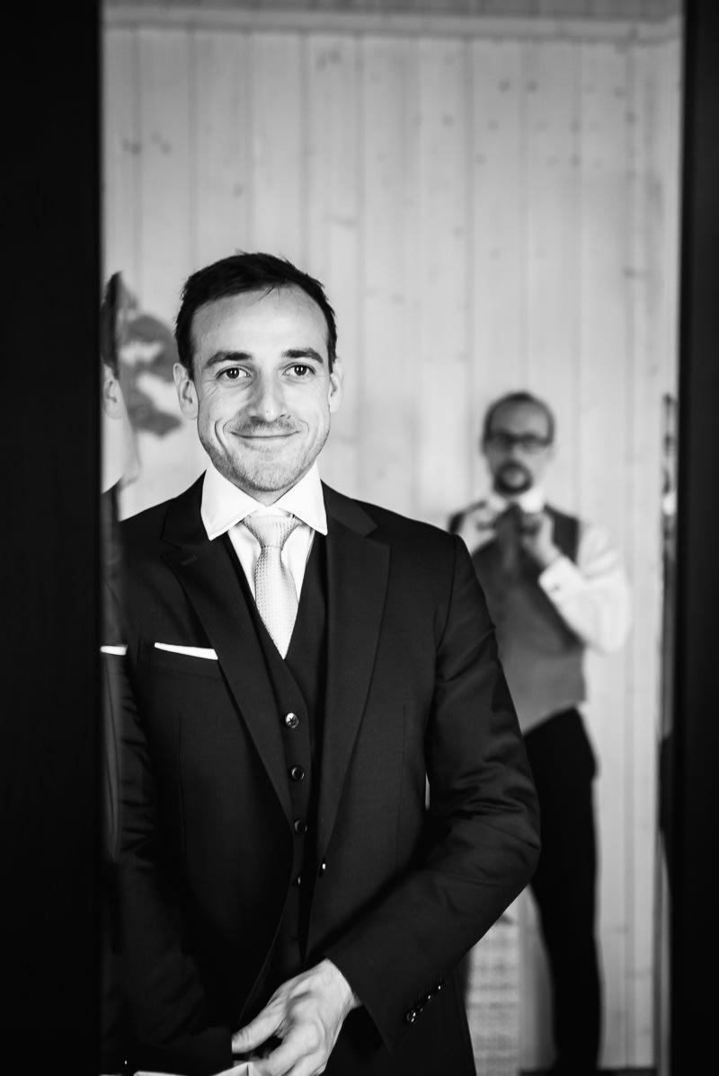 Hochzeit La Villa getting ready Bräutigam