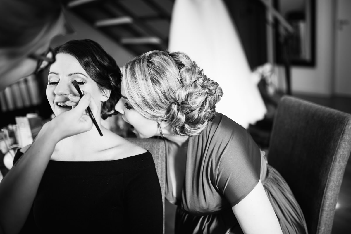 getting ready Braut in Schwetzingen