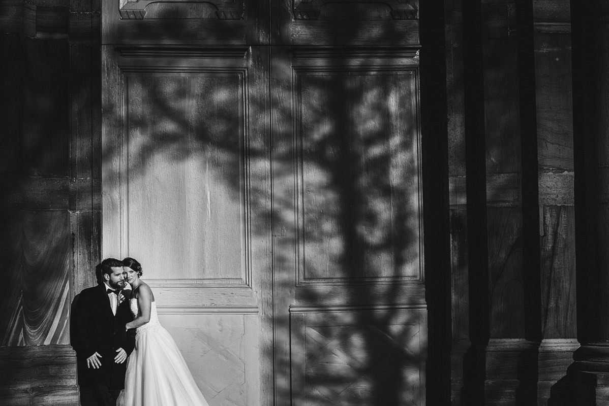 Hochzeitsfotos im Winter im Schlosspark Schwetzingen