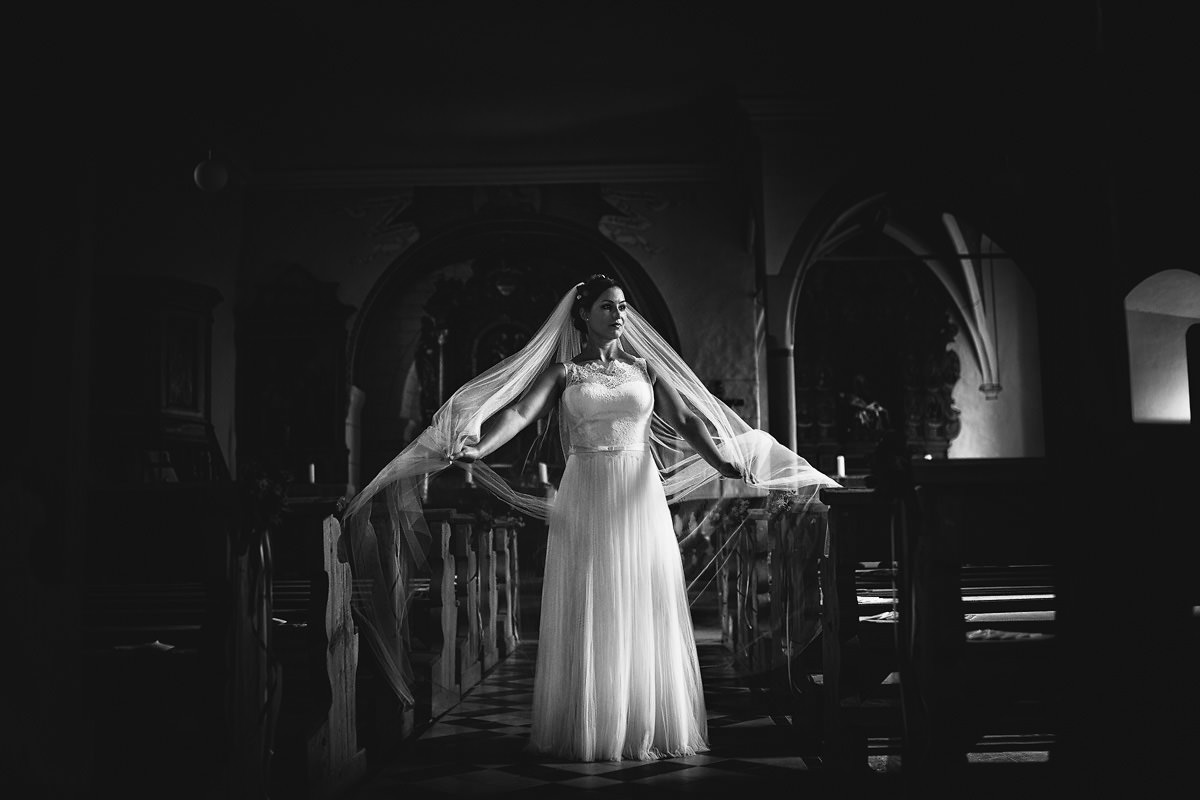 Brautbild in der Michaelskirche in Gundelsheim