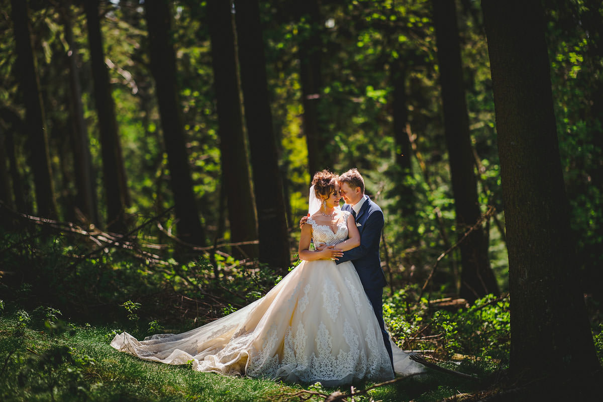 Hochzeitsfotos am Feldberg Brautpaarportraits