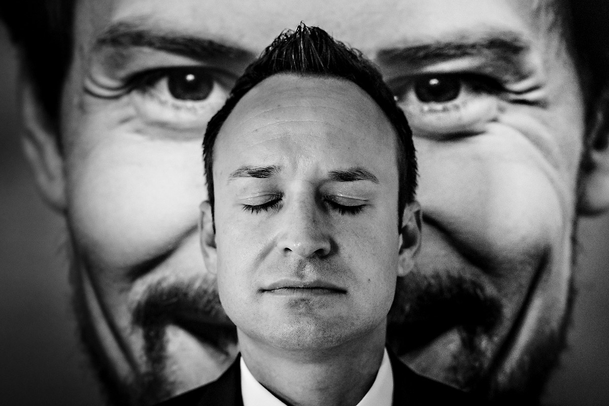 Hochzeit Kamp Lintfort im Wellings Parkhotel Portrait Bräutigam