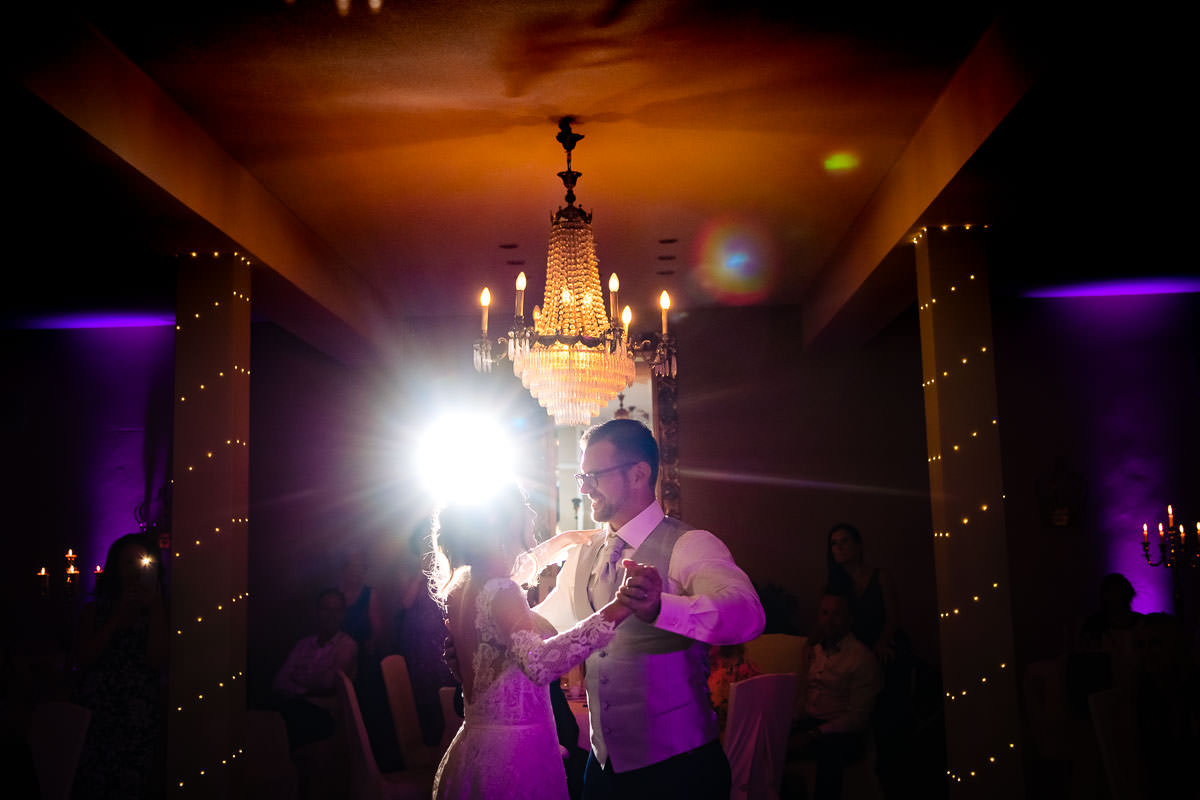Hochzeitsfeier Schloss Eberstein first dance