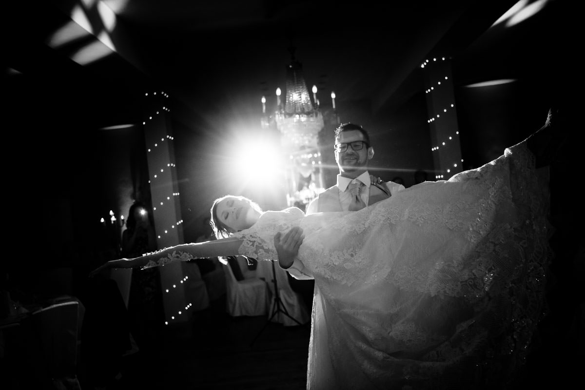 Hochzeitsfeier Schloss Eberstein first dance