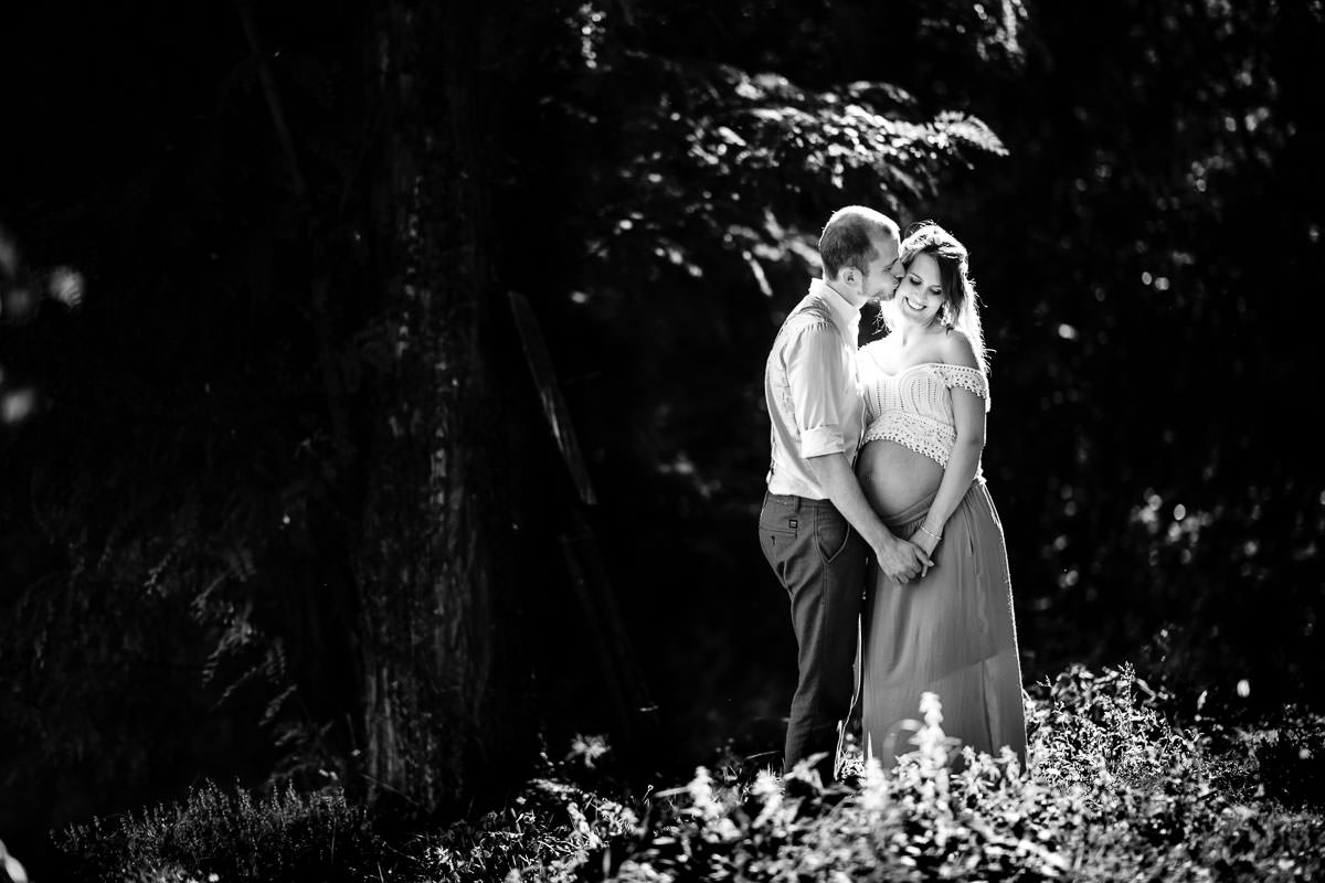 romantische Babybauchfotografie