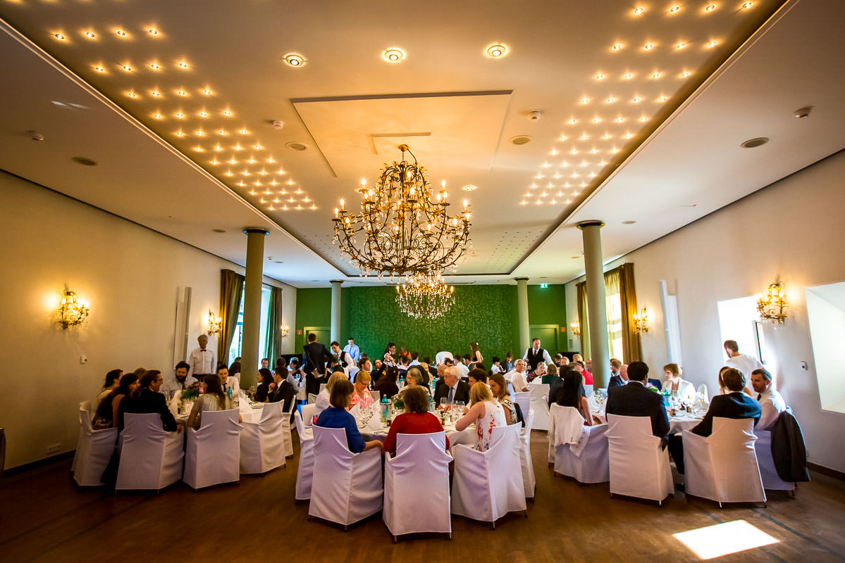 Festsaal im Jagdschloss Kranichstein während einer Hochzeitsfeier
