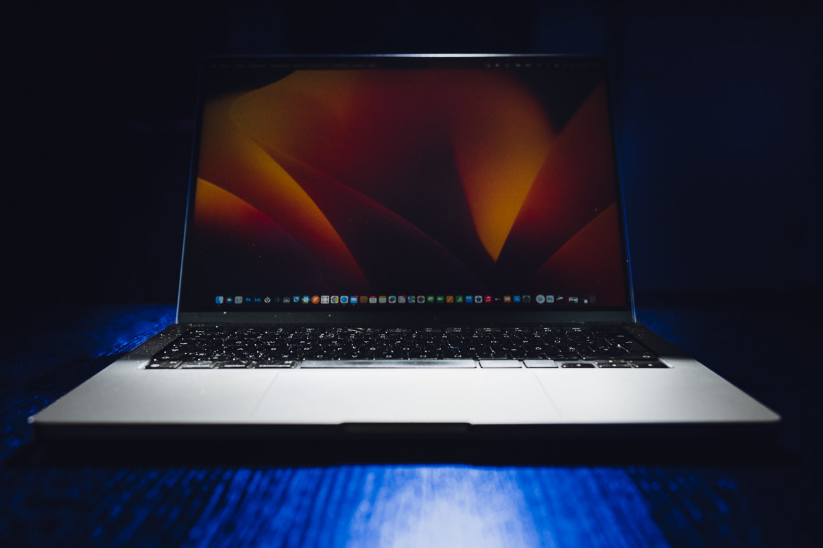 Die besten Apple Produkte für Fotografen, das 14 Zoll Apple MacBook pro