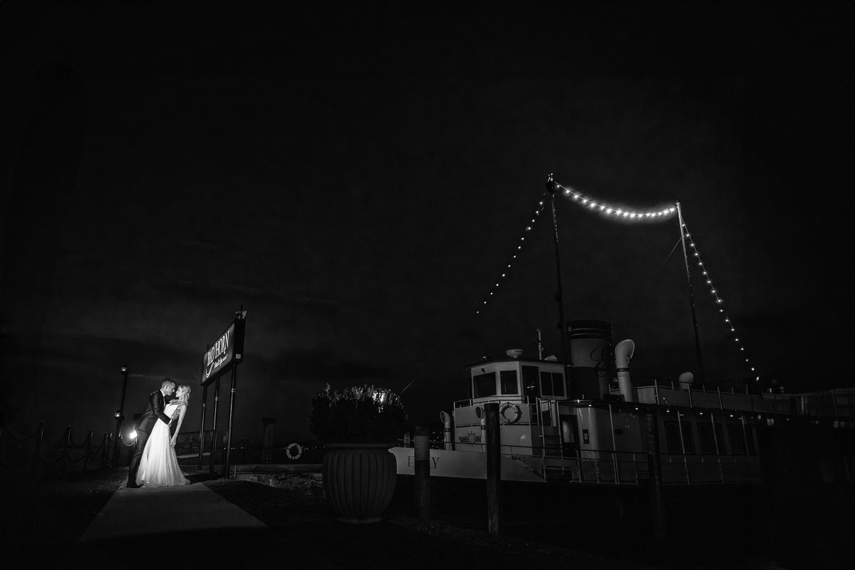 Hochzeitsfotos Bad Horn mit der Emily im Hintergrund