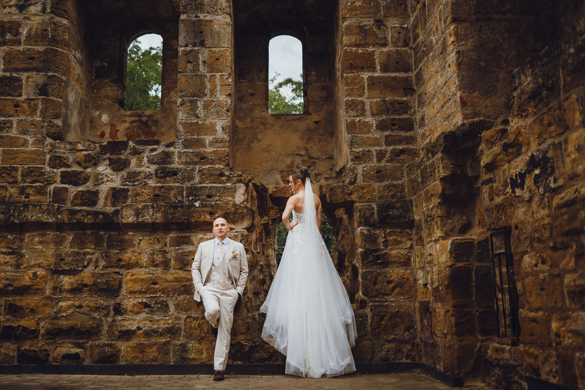 Hochzeitsfotos Burg Staufeneck in Salach