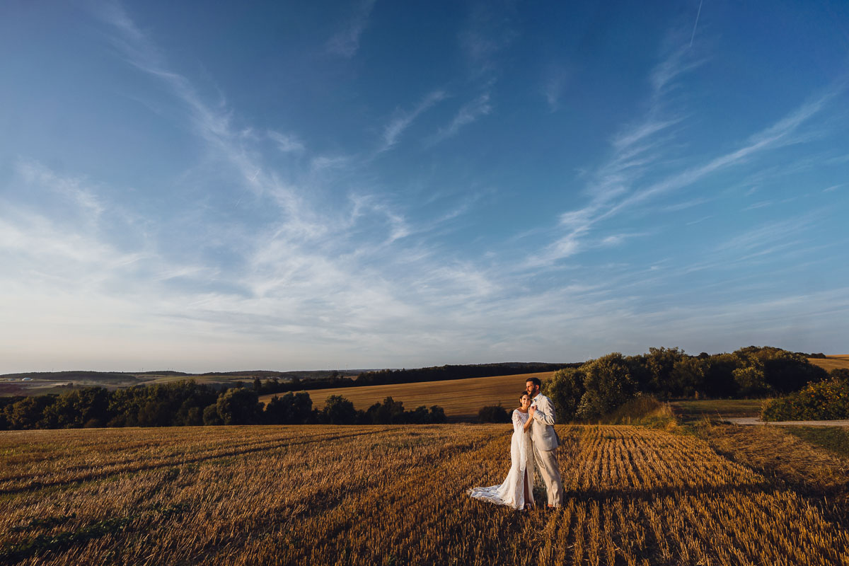 Brautpaar bei einer Hochzeit im Landgut Halsberg