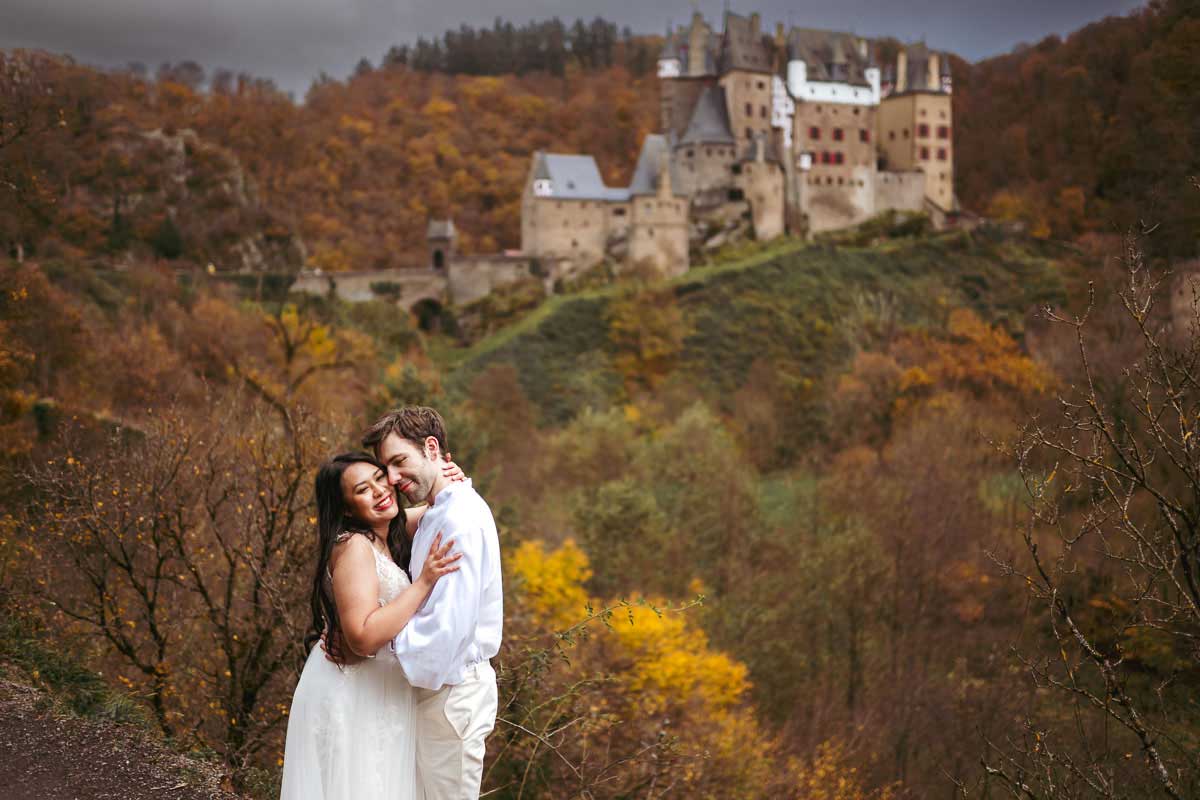 pre wedding shooting Burg Eltz 