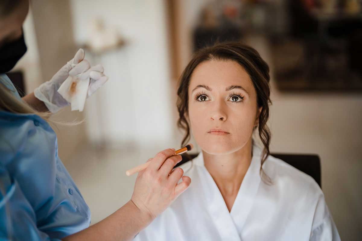 getting ready Braut für eine Hochzeit Burg Wegberg