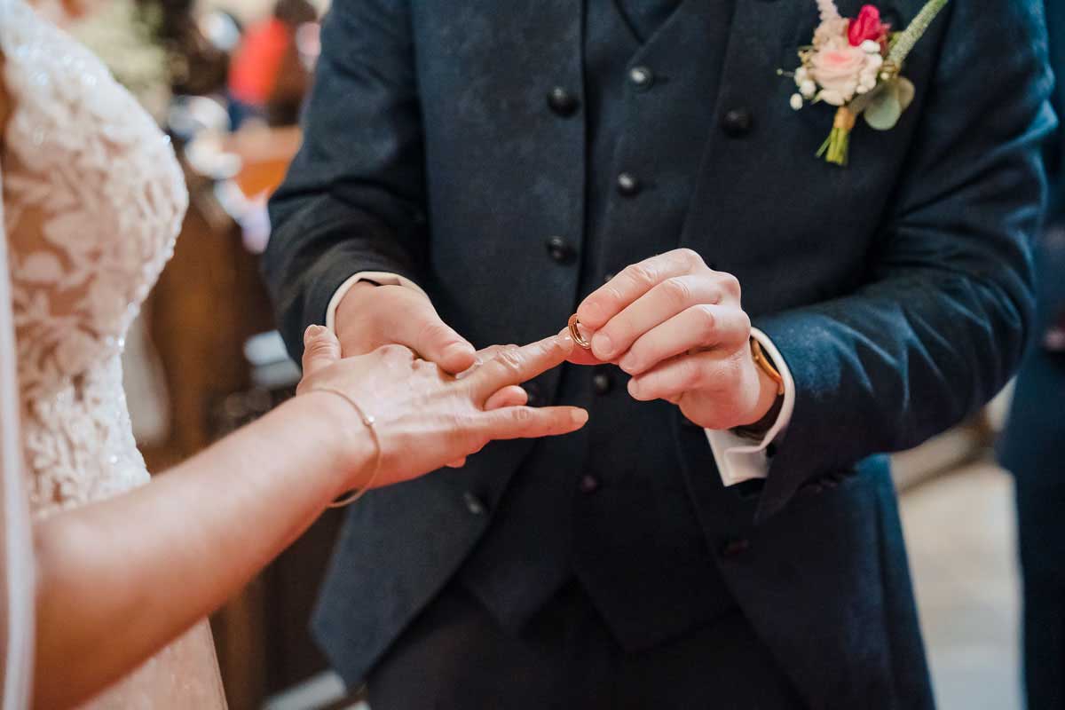 Kirchliche Trauung Ringe wechseln 