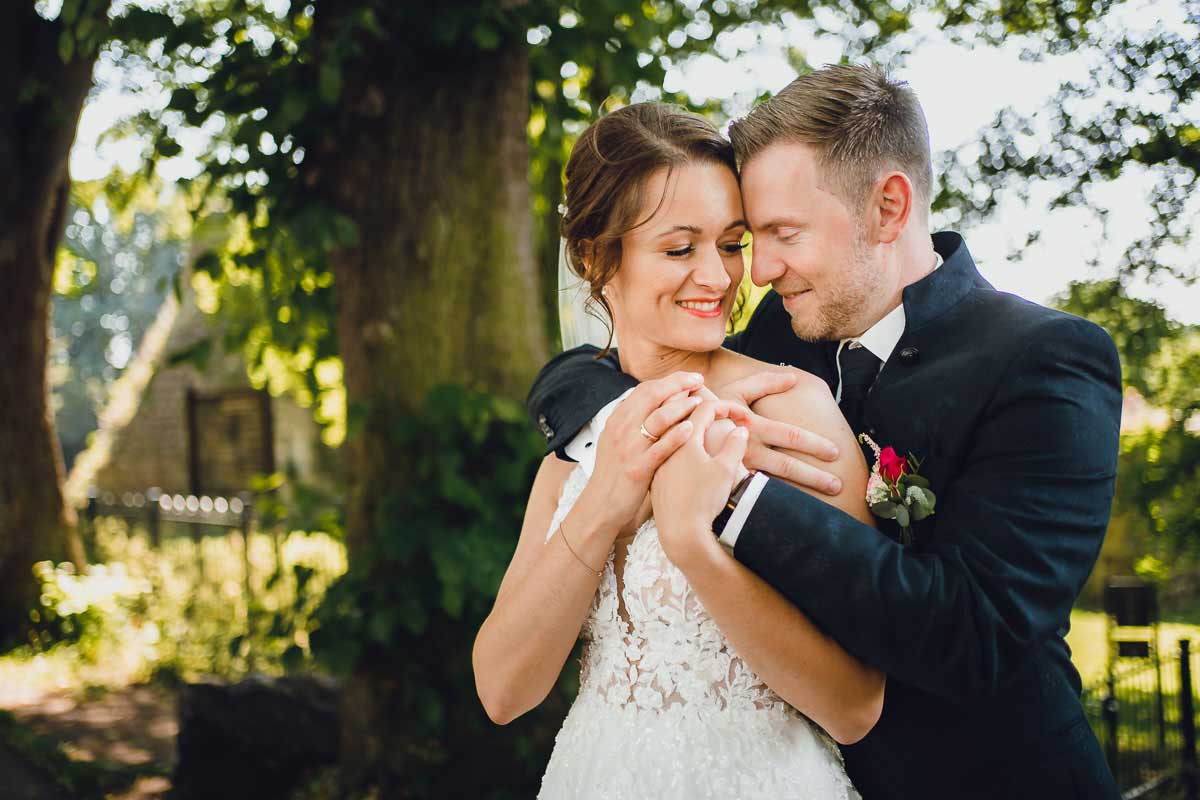 Hochzeitsfotos Brautpaar Hochzeit Burg Wegberg