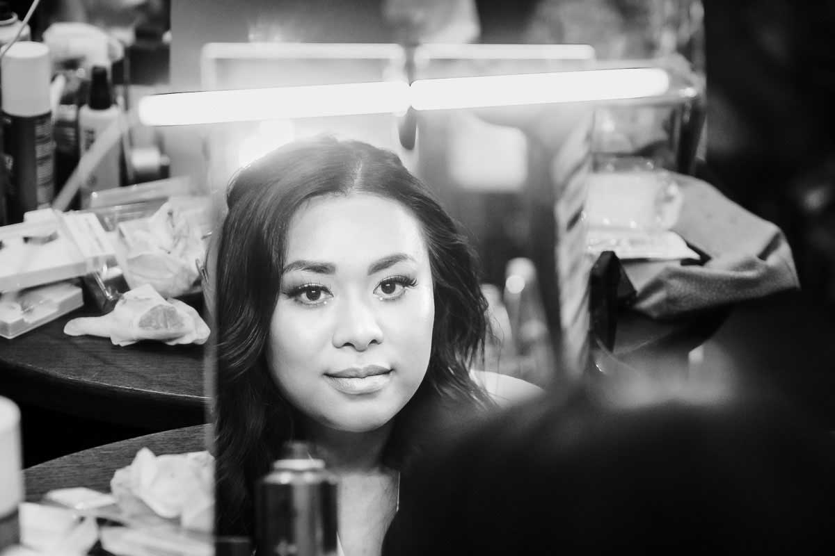 Brautstyling bei einer Hochzeit im Schloss Oberndorf