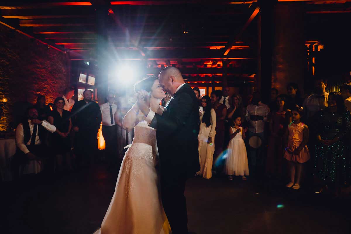 Hochzeitstanz Brautpaar im Gutshof Ladenburg