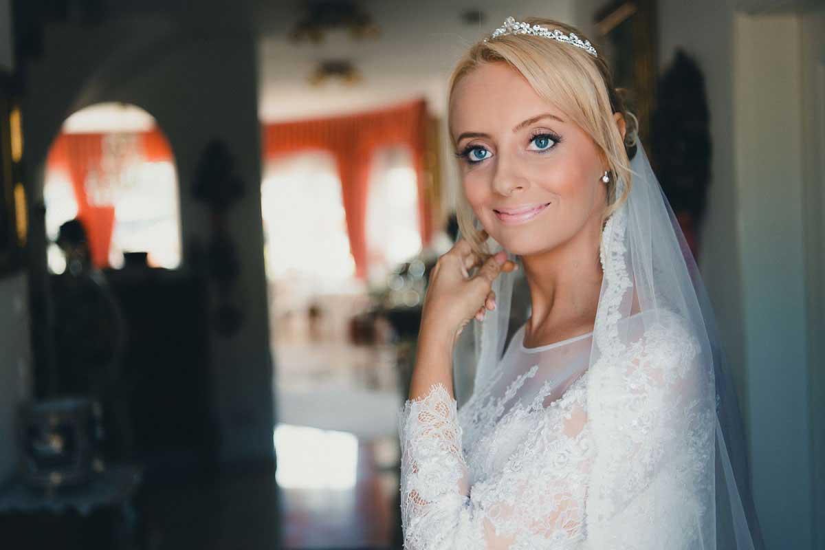 Porträtfotos Braut für eine Hochzeit im Brenners Park Hotel in Baden Baden