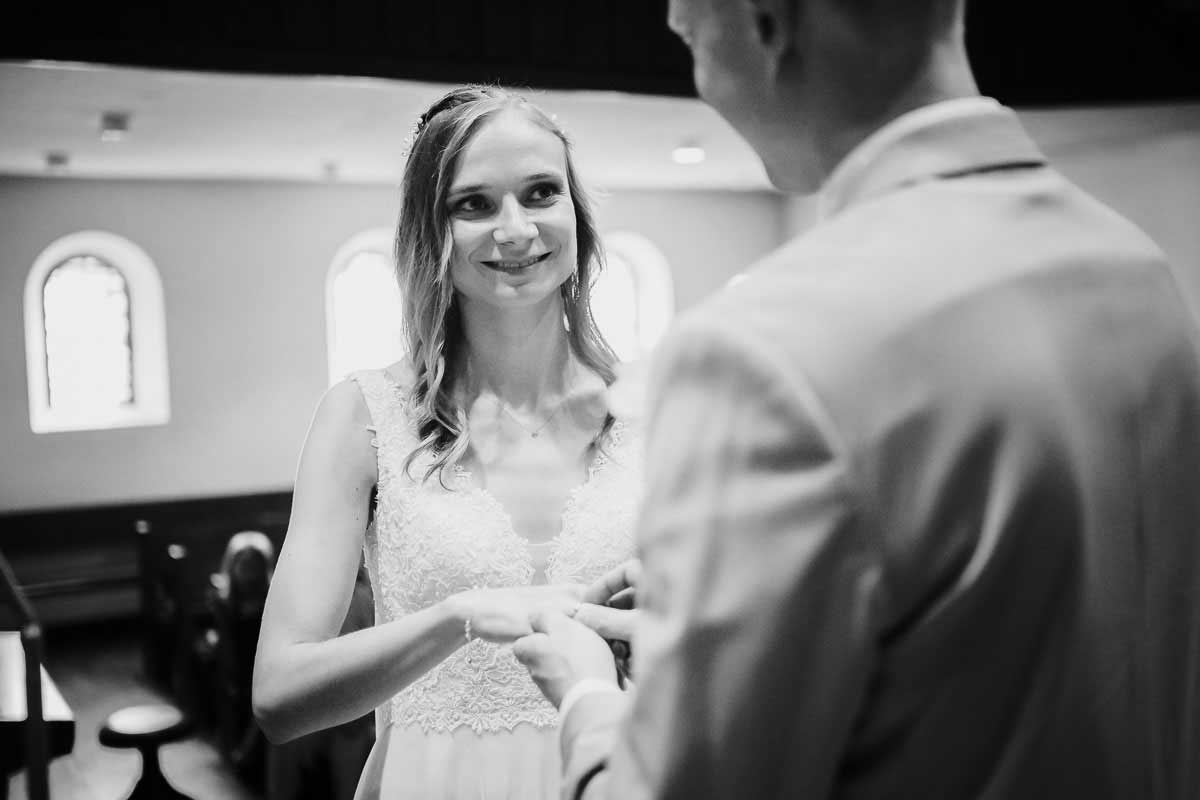 Ringwechsel Einzug der Bessunger Kirche in Darmstadt