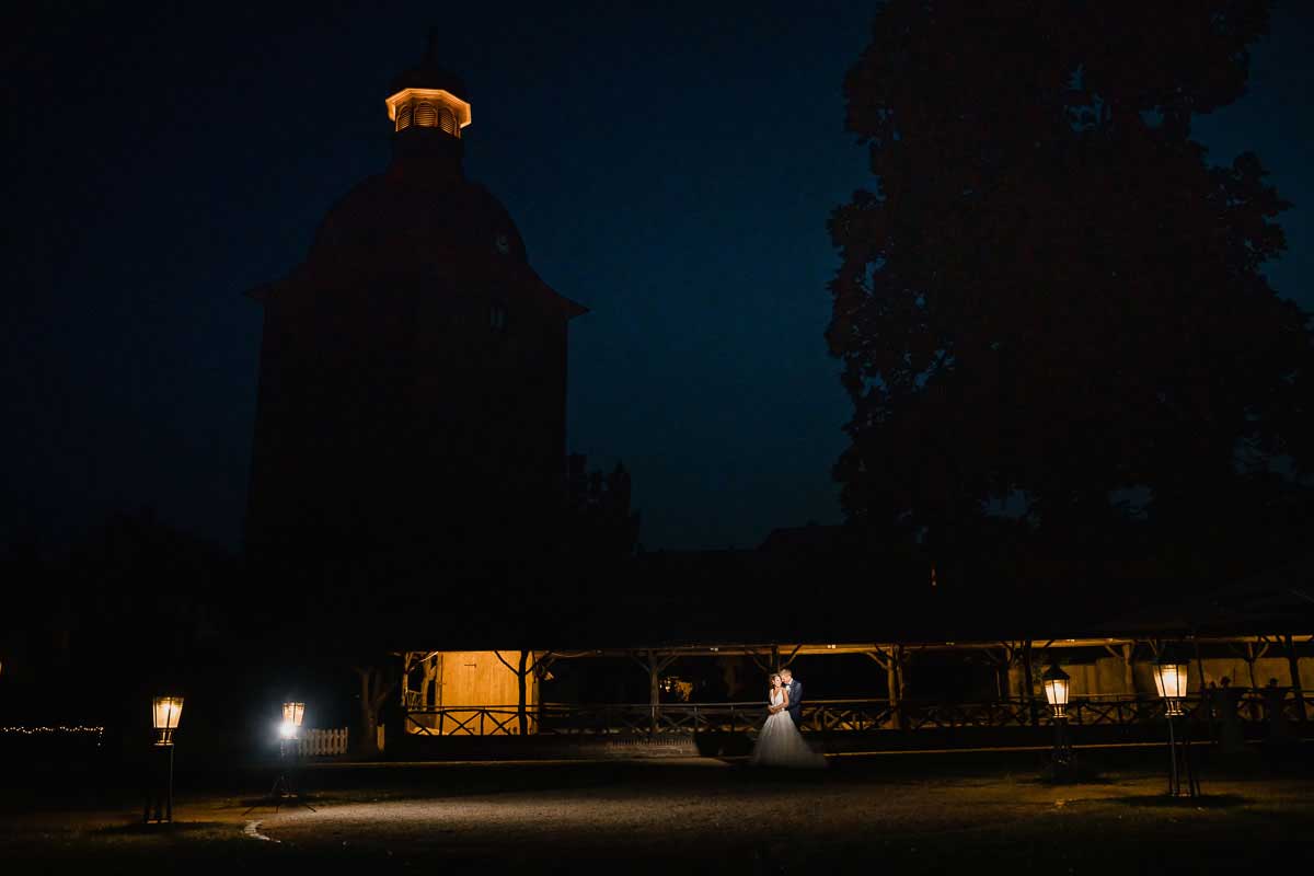 Hochzeitsfotos nachts im Schloss Vollrads