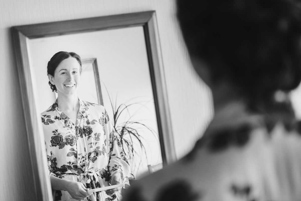 Brautstyyling für eine Hochzeit in der Buschmühle in Weyher