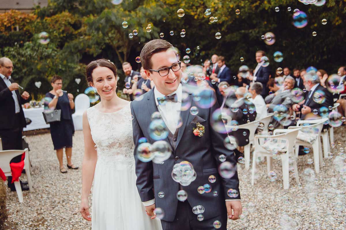 Auszug bei einer freien Trauung in der Buschmühle in Weyher