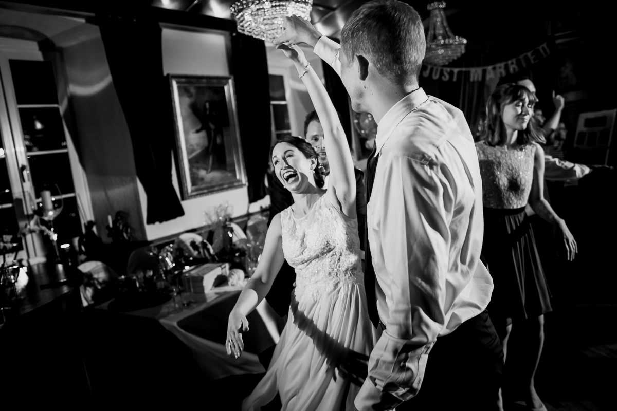 Hochzeitsparty bei einer Hochzeit im Landgut Buschmühle