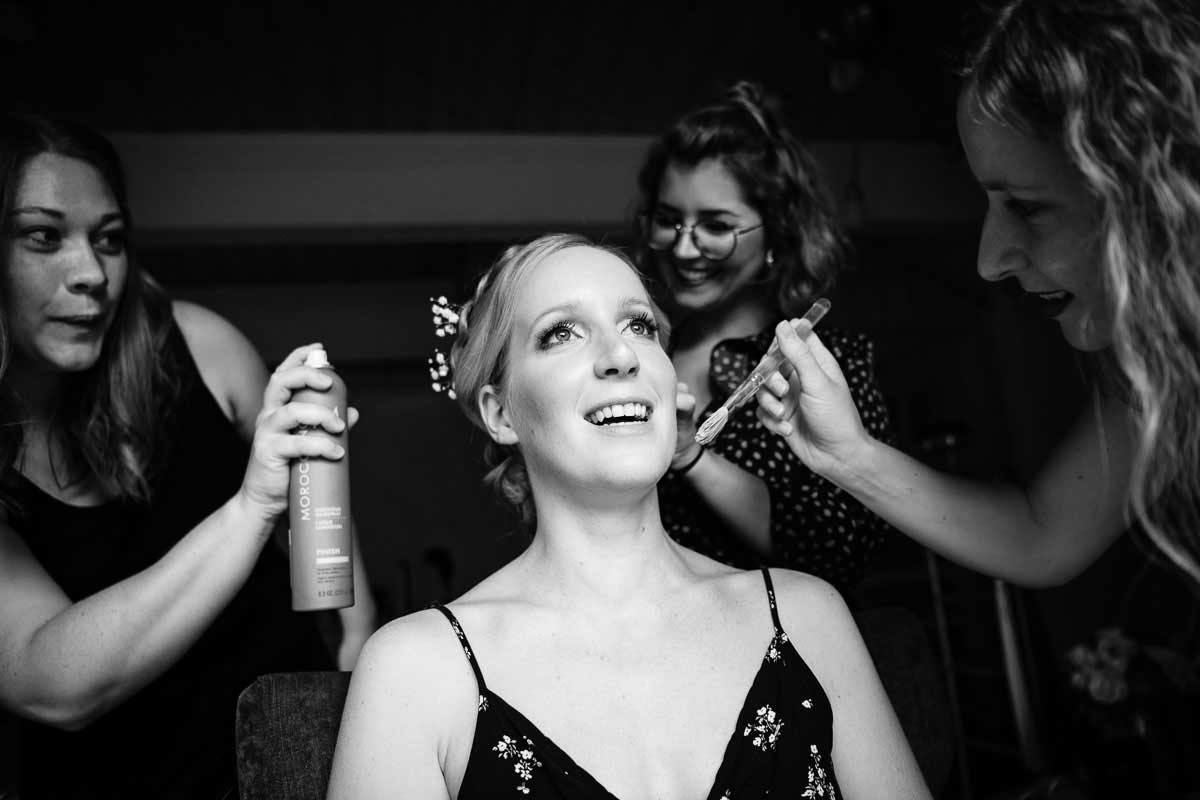 getting ready für eine Hochzeit im Wagners Hof in Undenheim