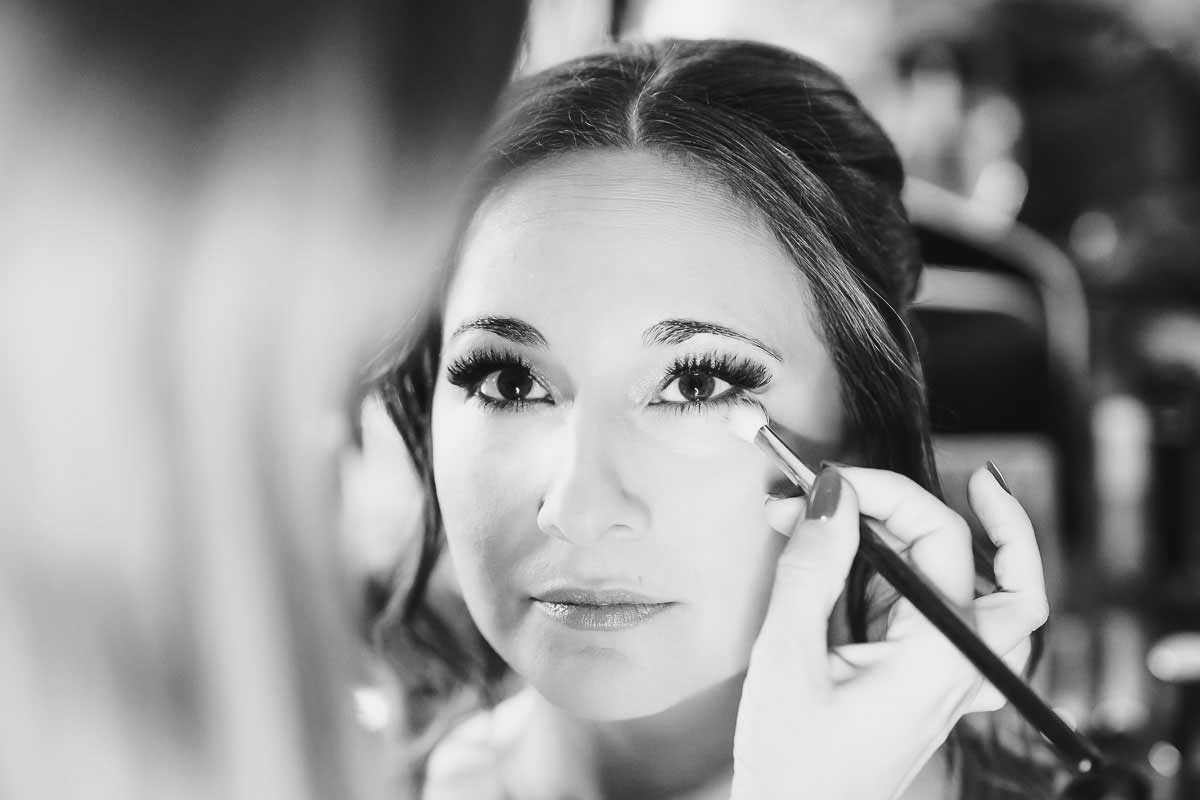 Brautstyling für eine Hochzeit im Gut Wöllried